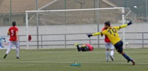 Juanjo celebra el gol navero | Manuel Zapata